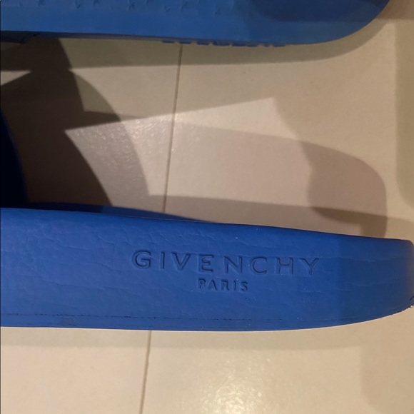 Givenchy Slides - Picture 5 of 5